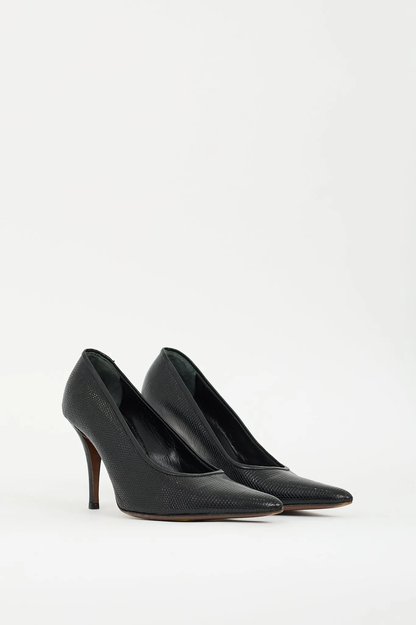 Black Textured Leather Heel