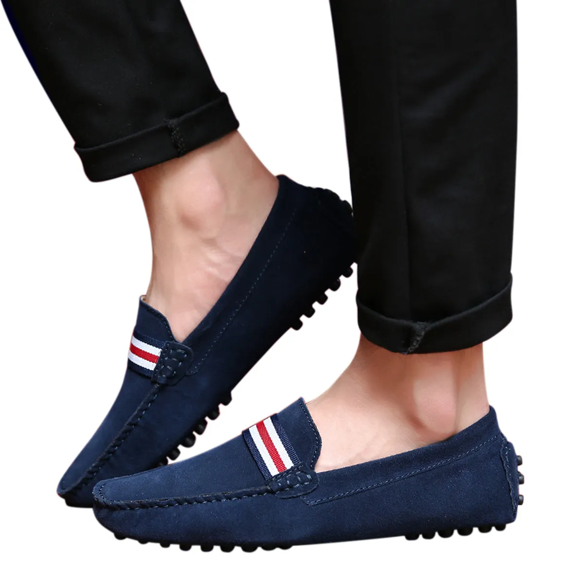 Men's Classic Nubuck Driving Moccasins