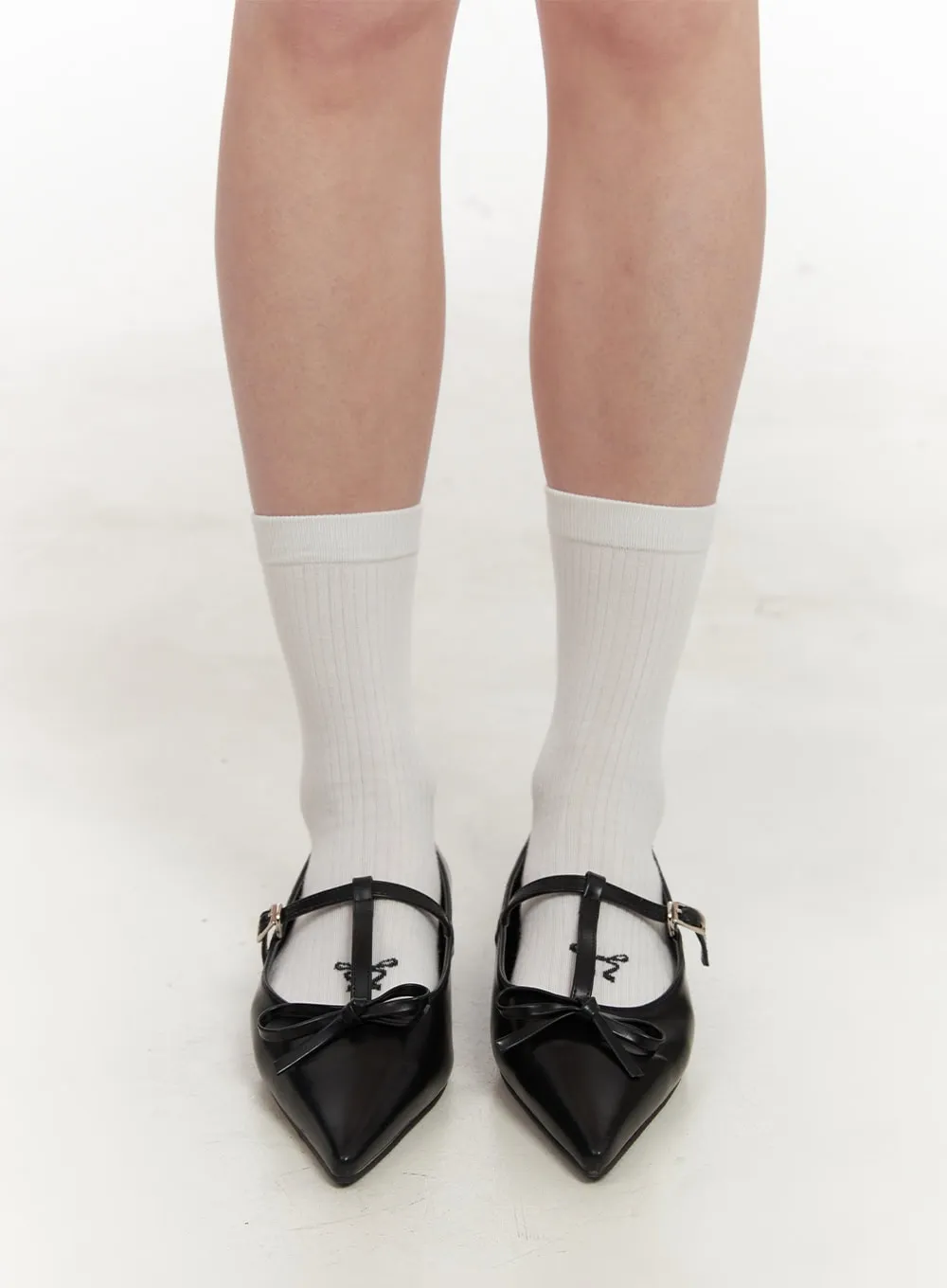 Ribbon Strap Buckled Flats IF505