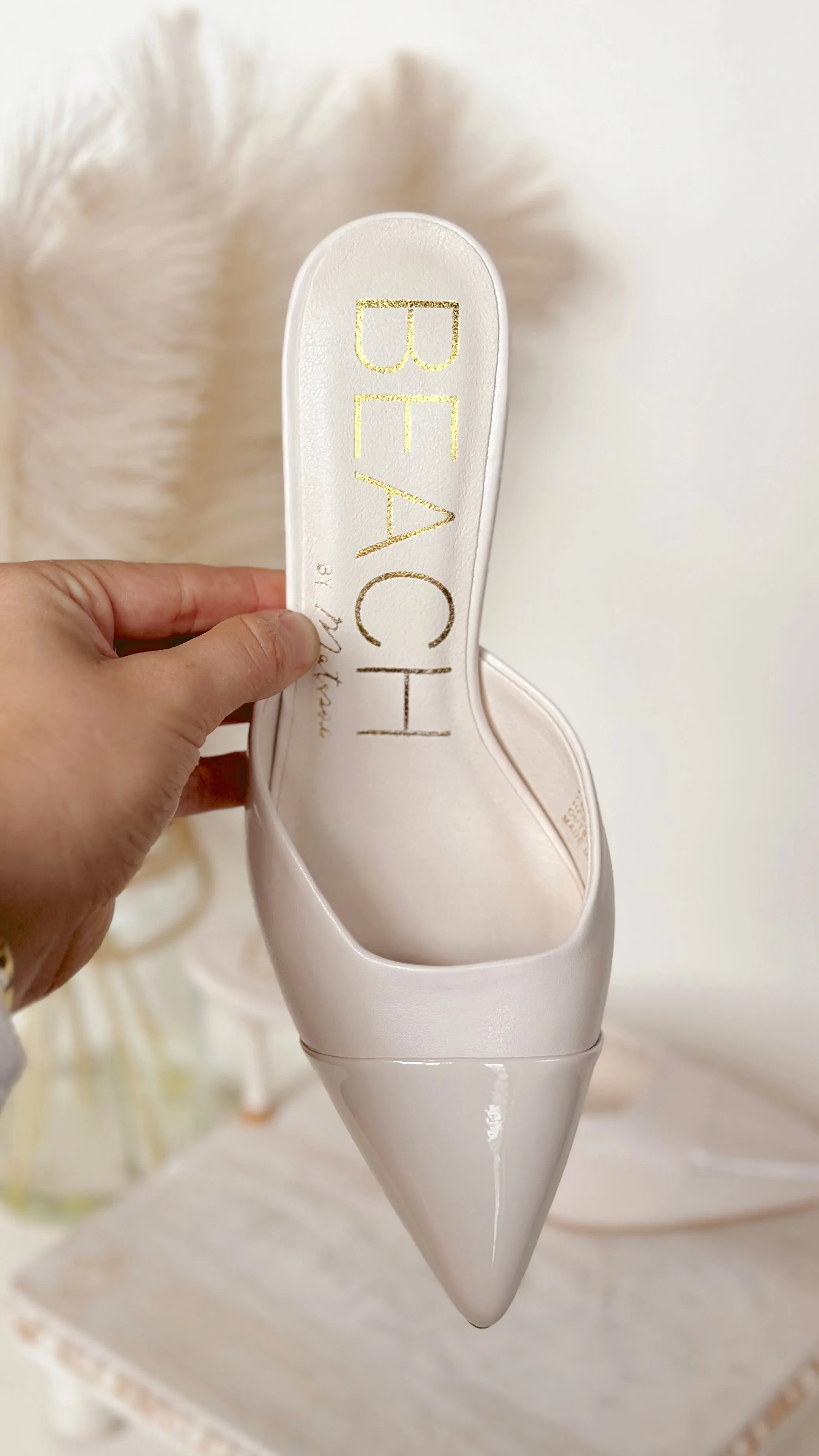 The Jo Pointed Heel
