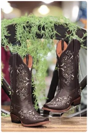 Women's Athletic Fit Leather Boot with Butterfly Inlay