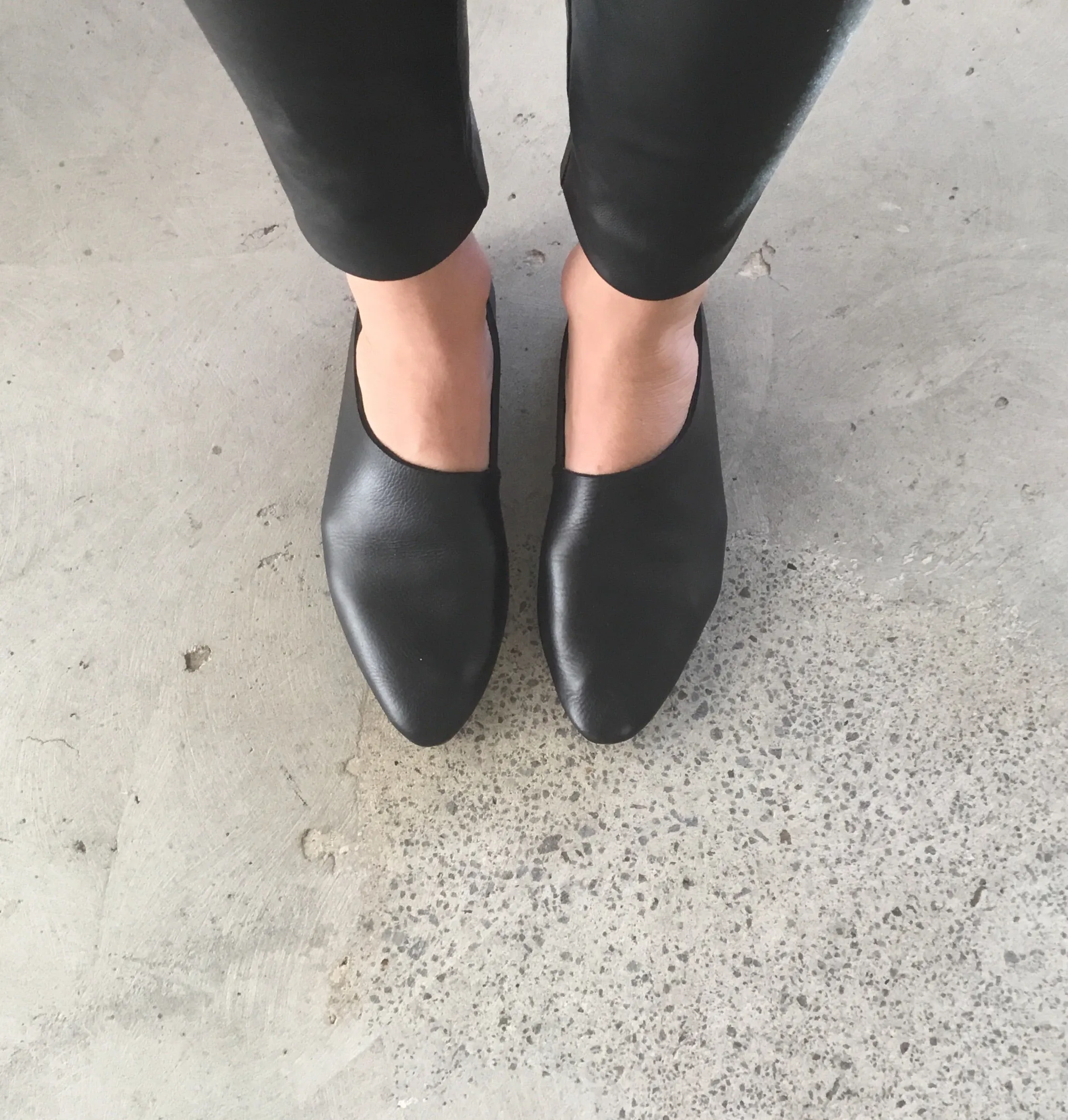 Zen Slip-on - Black